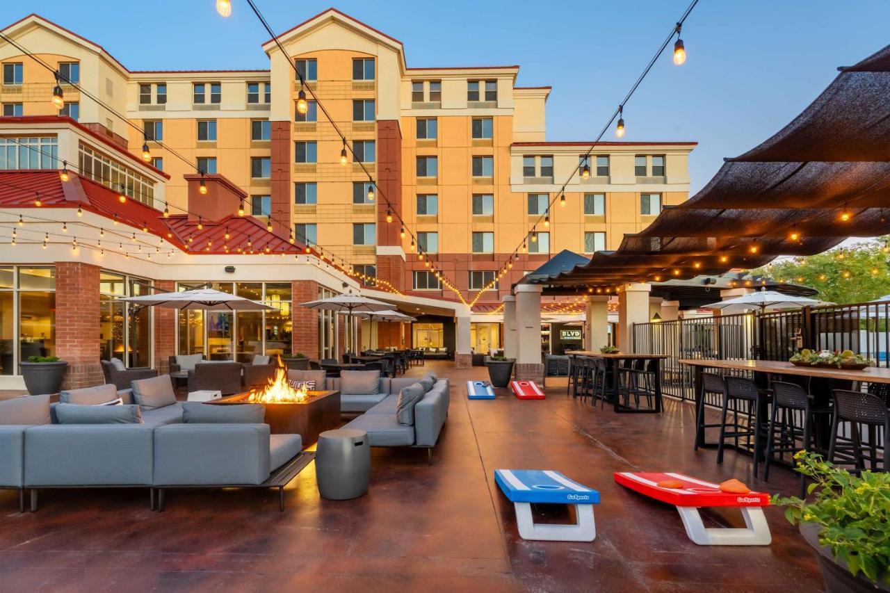 Hilton Garden Inn Scottsdale Old Town Eksteriør billede