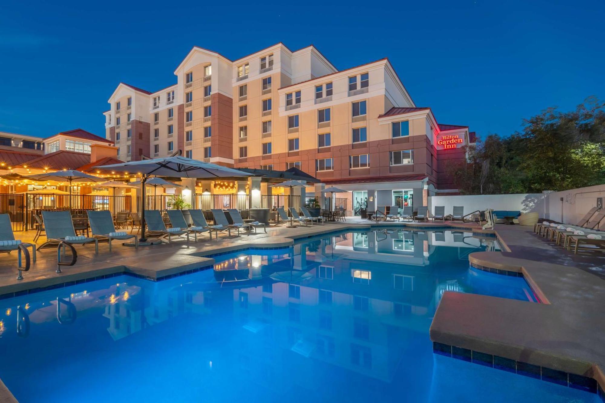 Hilton Garden Inn Scottsdale Old Town Eksteriør billede