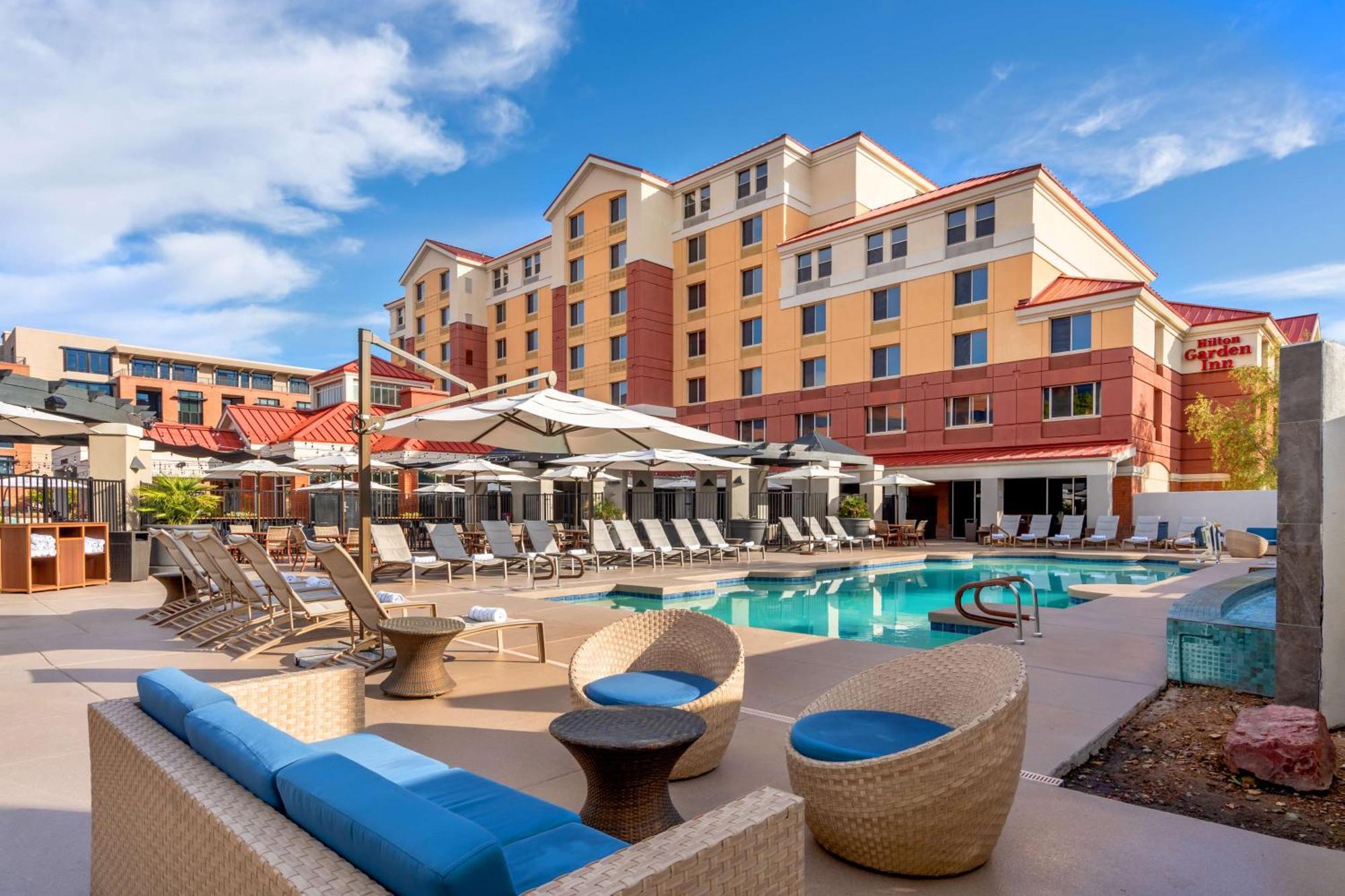 Hilton Garden Inn Scottsdale Old Town Eksteriør billede