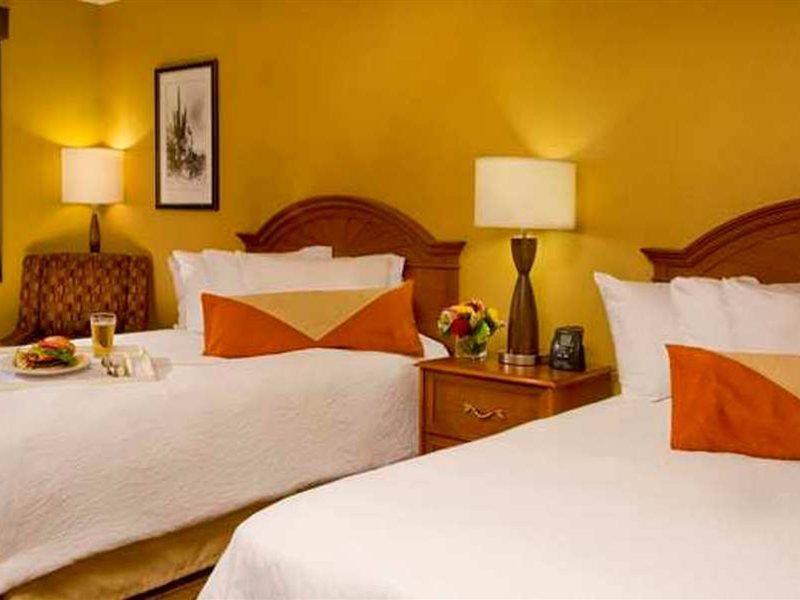 Hilton Garden Inn Scottsdale Old Town Eksteriør billede